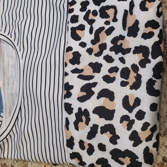 Womens Color Block Animal Print Top Size L - Picture 3 of 5
